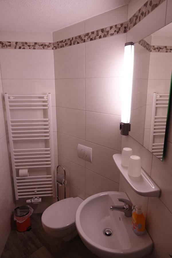 Hirt's Brau-& Apartment *