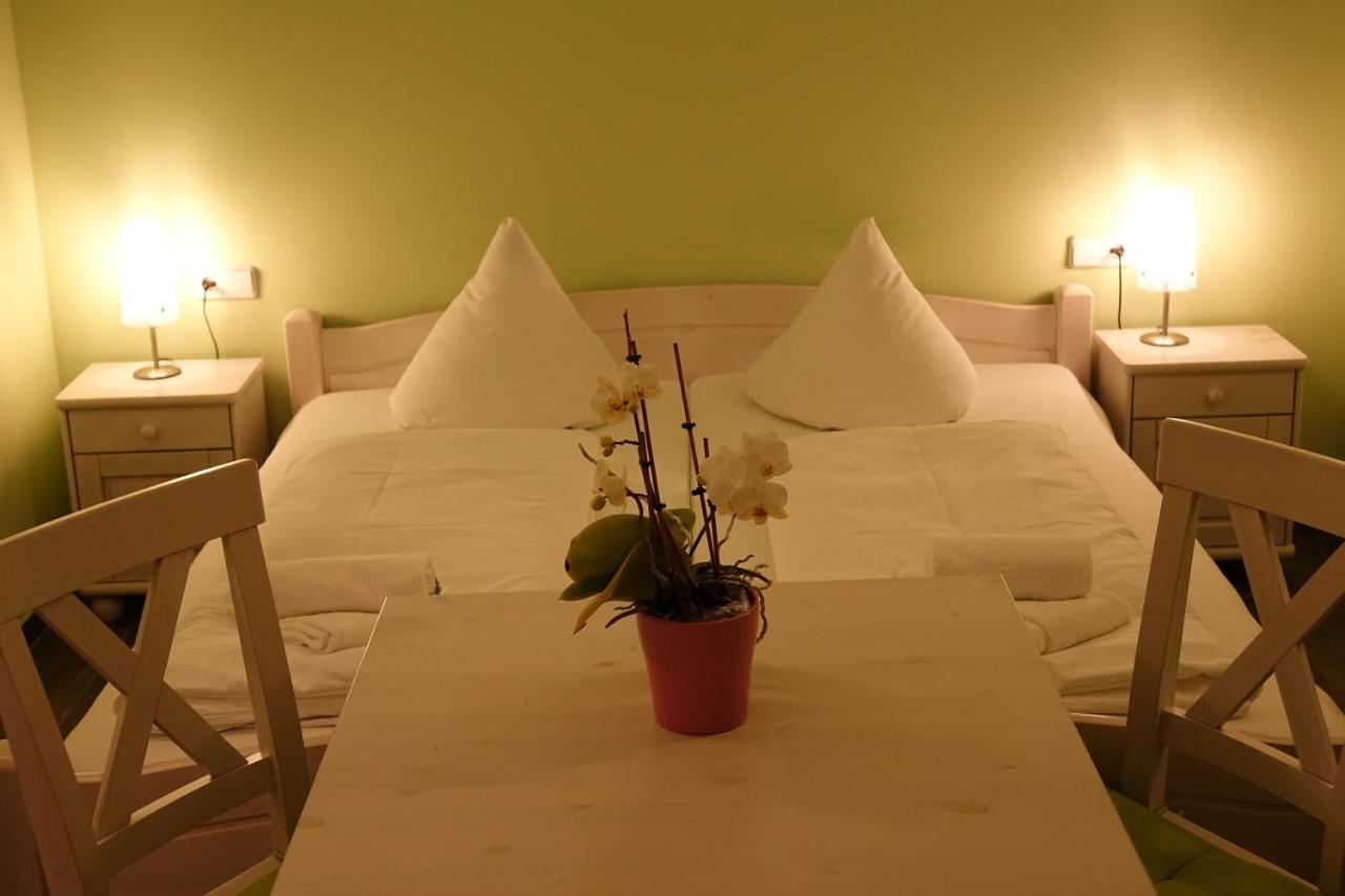 Hirt's Brau-& Apartment